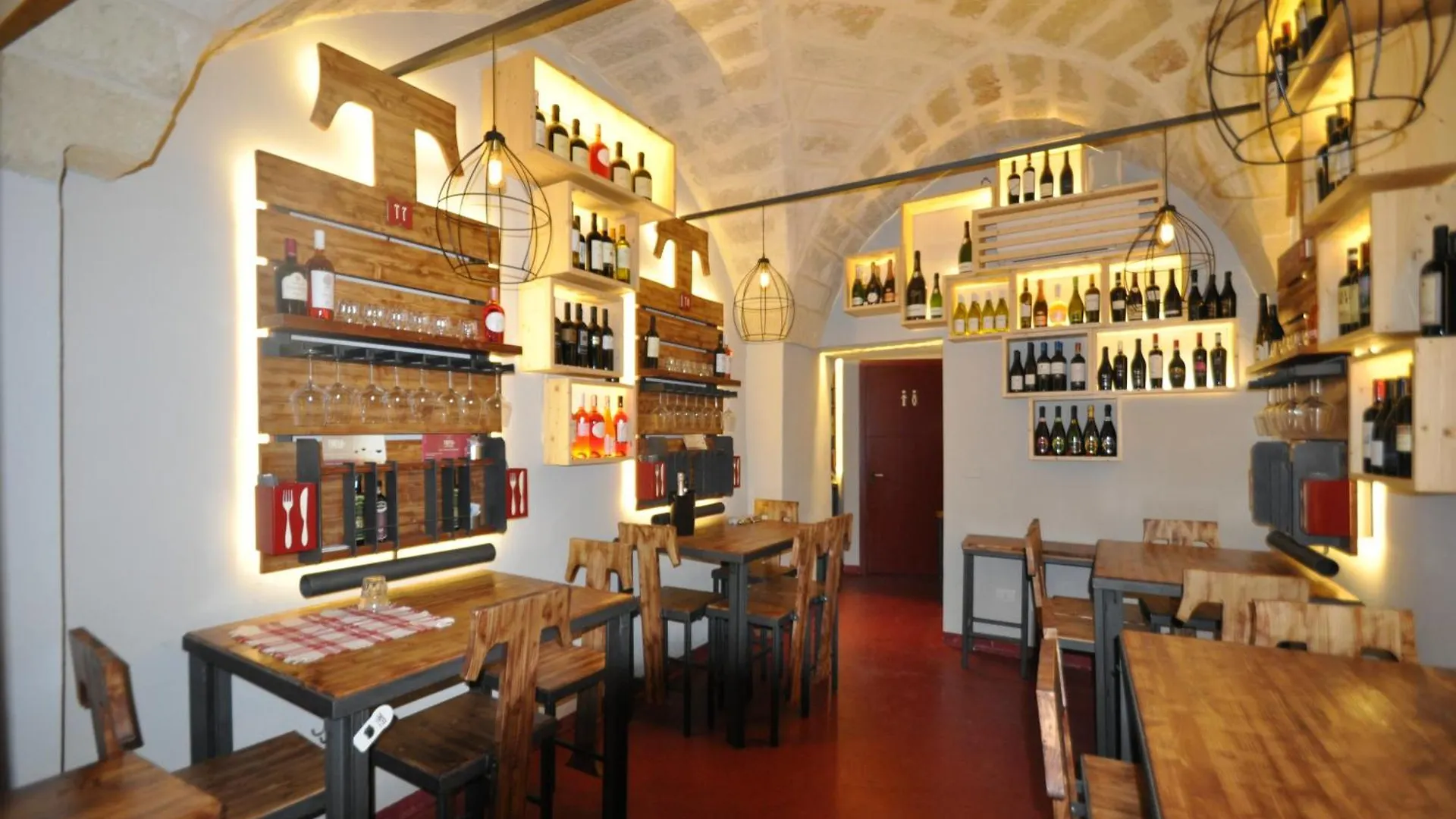 T Rooms Lecce